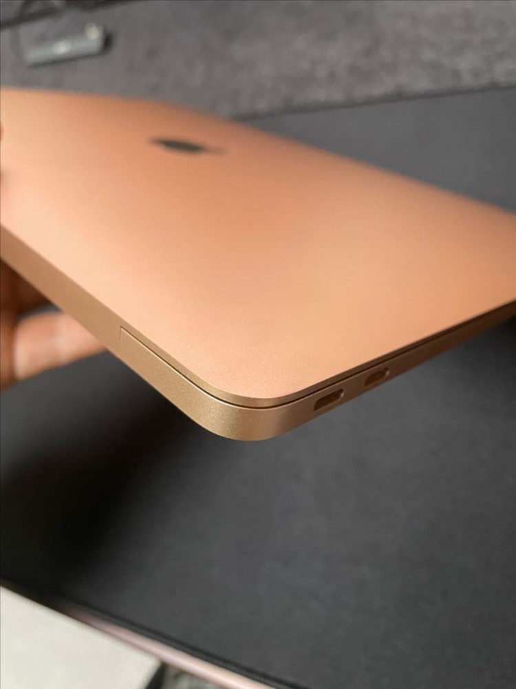 맥북에어 2018 13인치 로즈골드 S급 (8G/128G)--4