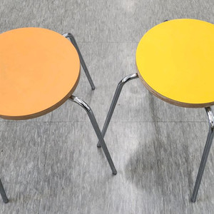 철제 프레임 나무 합판의자 팝니다 이미지