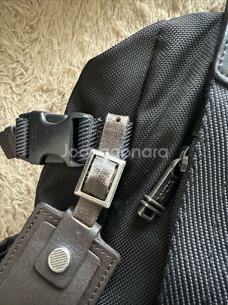 투미 알파브라보 백팩--7