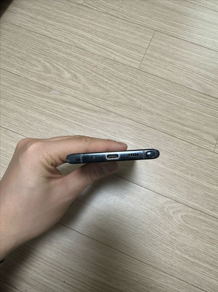 갤럭시 노트10 256GB 액정파손, 부품용--7