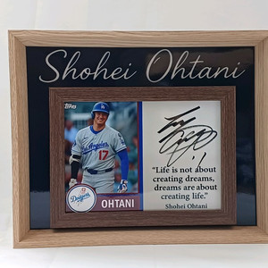 쇼헤이 오타니 명언 사인 액자LA 다저스 유니폼 프리미엄 더블 프레임