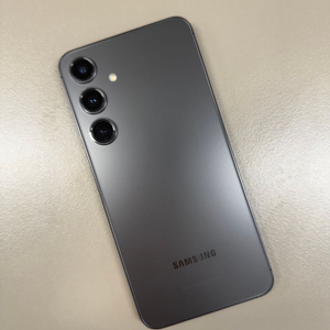 (54만원)갤럭시S24플러스 블랙 256G 찍힘없이 깨끗한 정상해지 단말기