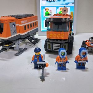 레고 시티 60035. 북극 기지