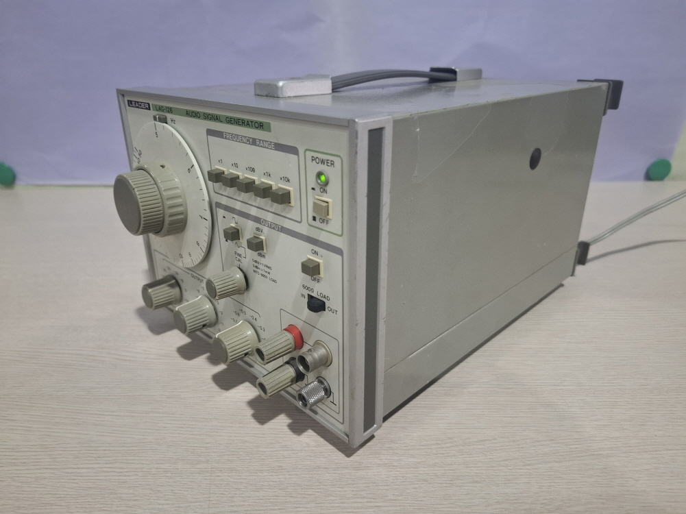 LEADER LAG-126 Audio Signal Generator 신호 발생기--1