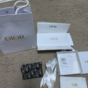 디올 오블리크 여성카드지갑 판매합니다