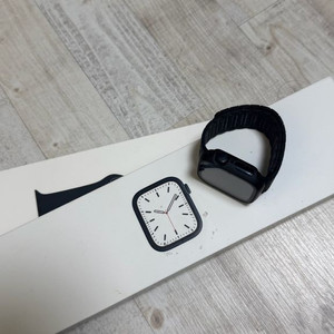 애플워치7 41mm 나이키에디션 이미지