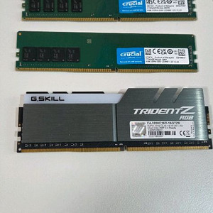 DDR4 램 8gb 3개