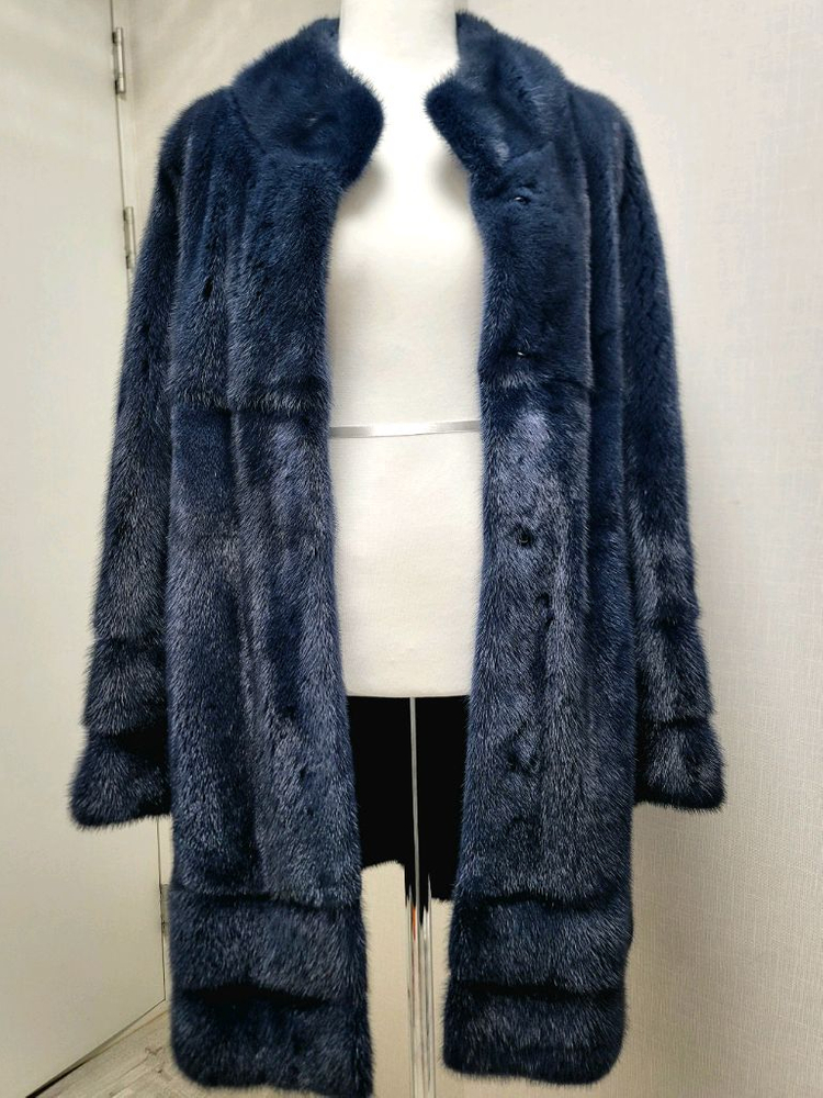 차이나카라 휘메일 풀스킨 밍크코트 네이비컬러--2