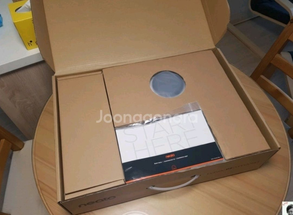 알아서청소하는 neato d3 로봇진공 청소기--4