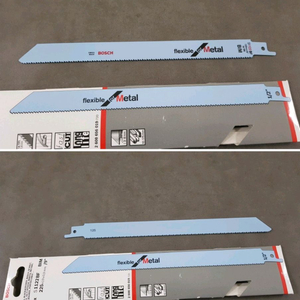 보쉬 9인치 컷소날 1122BF