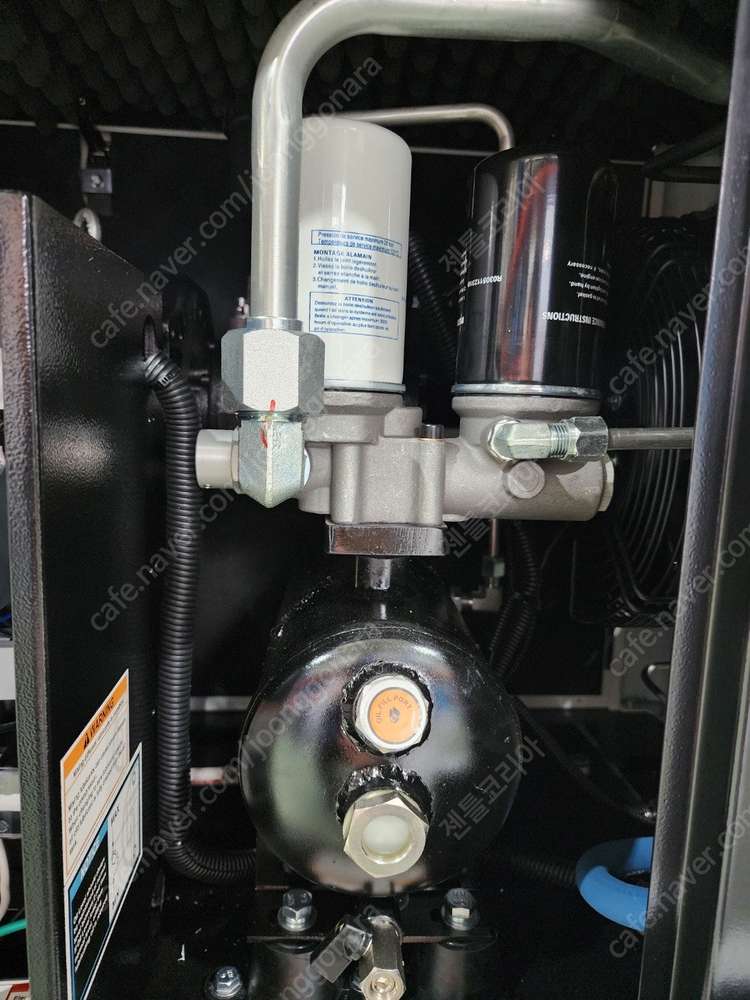 전시상품 - 단상 220v 5마력 스크류 콤프레샤--4