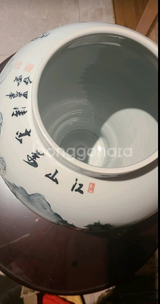 백운 산수화 도자기--3