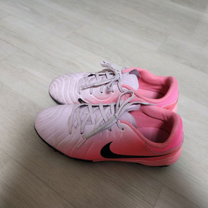 나이키 풋살화 235