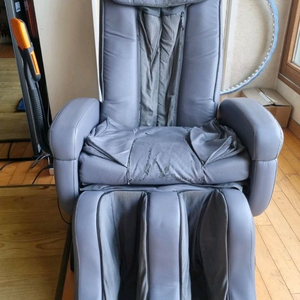 휴테크 안마의자