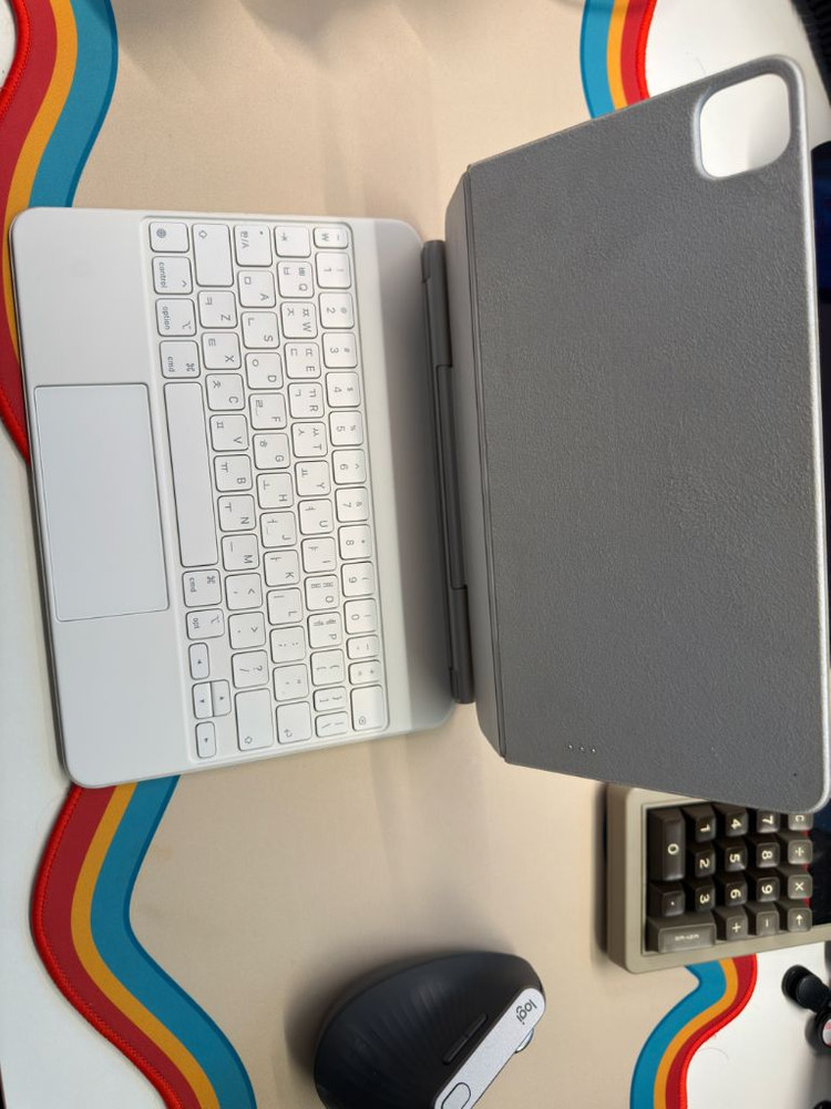 Apple 정품 매직 키보드 iPad Pro 11 4세대/iPad Air 11 M2 호환용--1