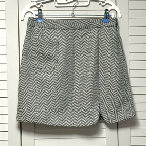 #새상품 : 국내제작 울 헤링본 미니스커트 M 포켓 주머니 있음