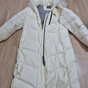 네파 롱패딩 아이보리 90사이즈 여성44-55 이미지