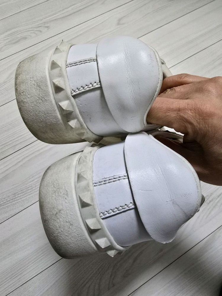 발렌티노 스니커즈 220 정품 운포--3