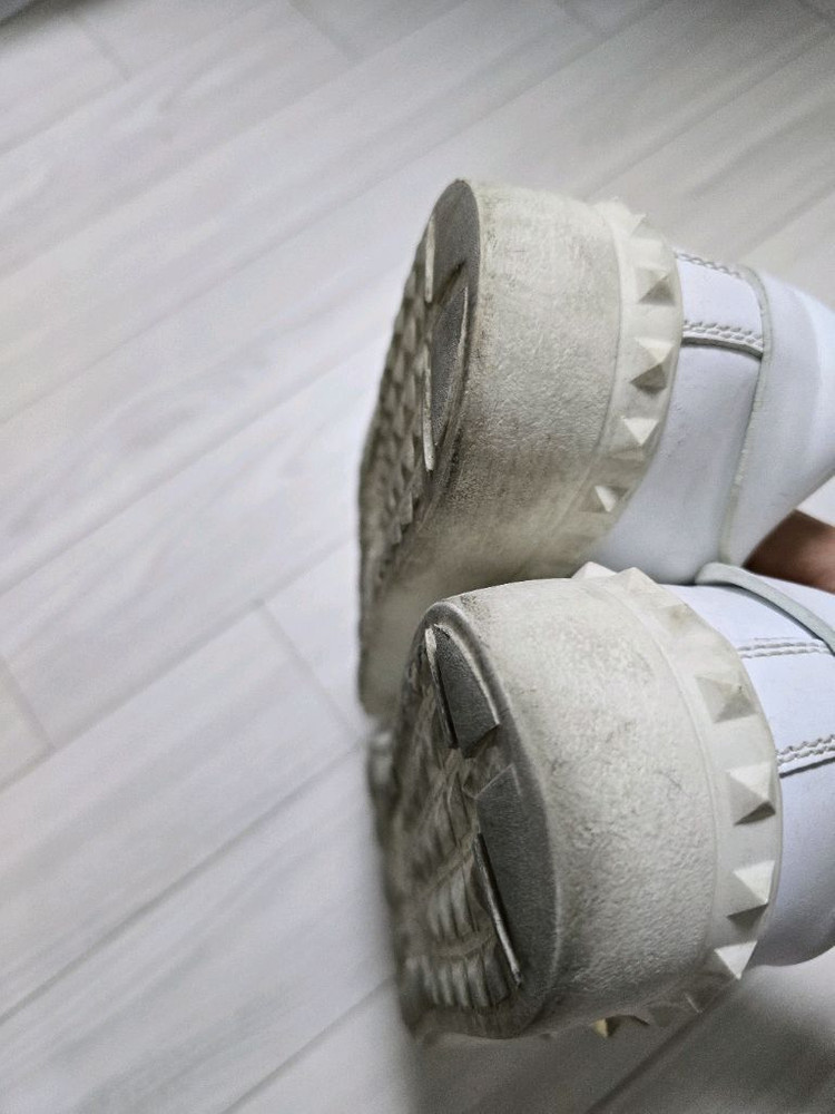 발렌티노 스니커즈 220 정품 운포--4