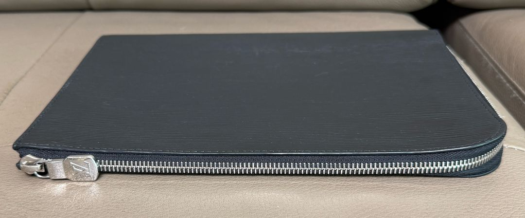 루이비통 에피 에삐 포쉐트주르PM 클러치--6