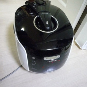 쿠쿠 압력밥솥 CRP-HMXT1070SB .... 5만
