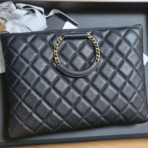 (가격내림)샤넬 핸들 클러치