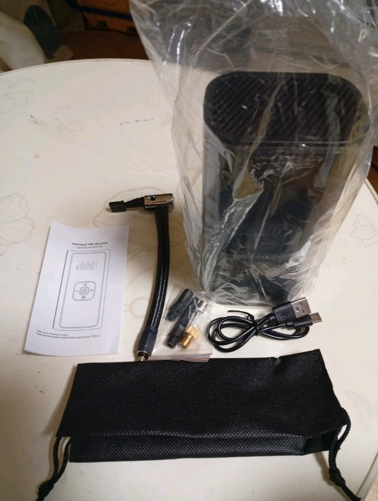 새 상품 휴대용 무선 자동차 공기 주입기--3