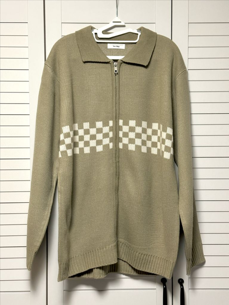 #새상품 : 체크보더 패턴 카라 니트 집업 가디건 카키베이지--3