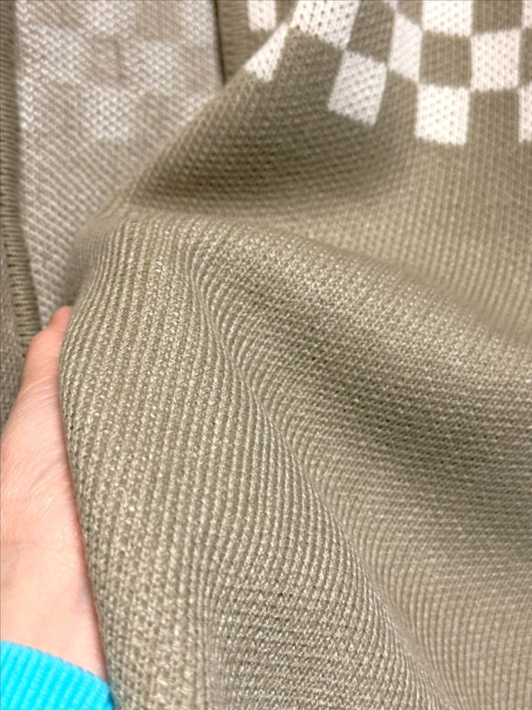 #새상품 : 체크보더 패턴 카라 니트 집업 가디건 카키베이지--7