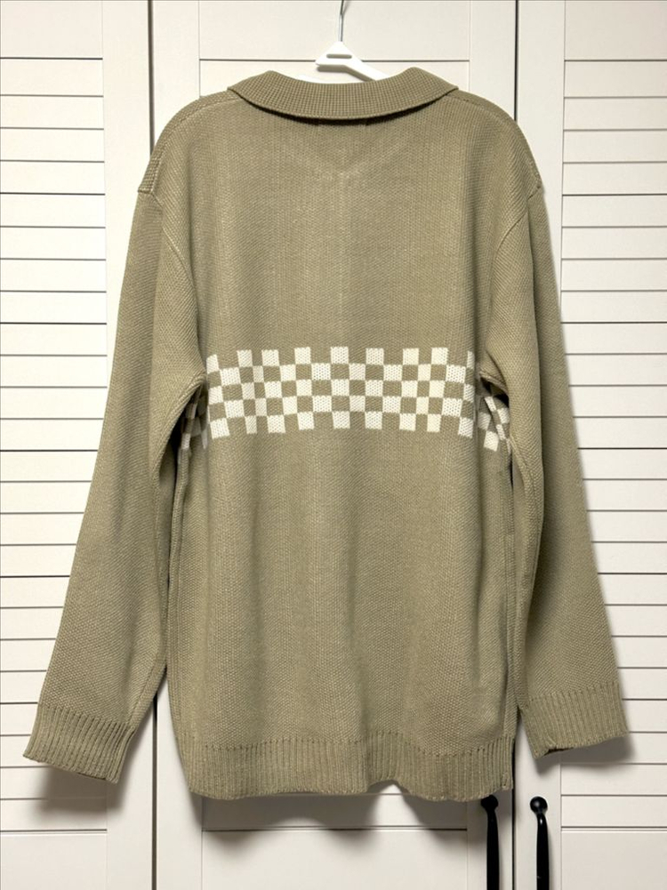 #새상품 : 체크보더 패턴 카라 니트 집업 가디건 카키베이지--9
