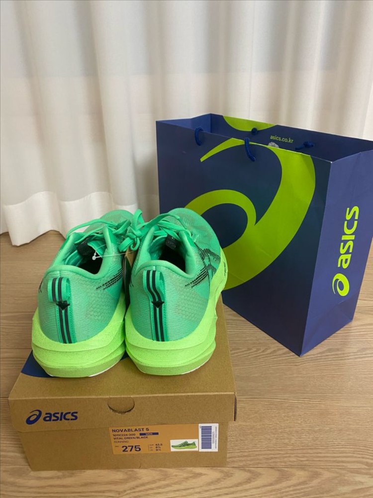 아식스 노바블라스트5 에키덴 남성 (새상품)--1