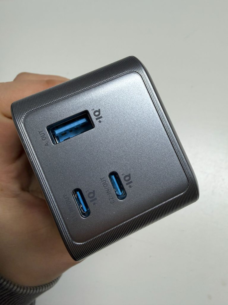 앤커프라임20000mAh 보조배터리+충전스테이션 세트--3