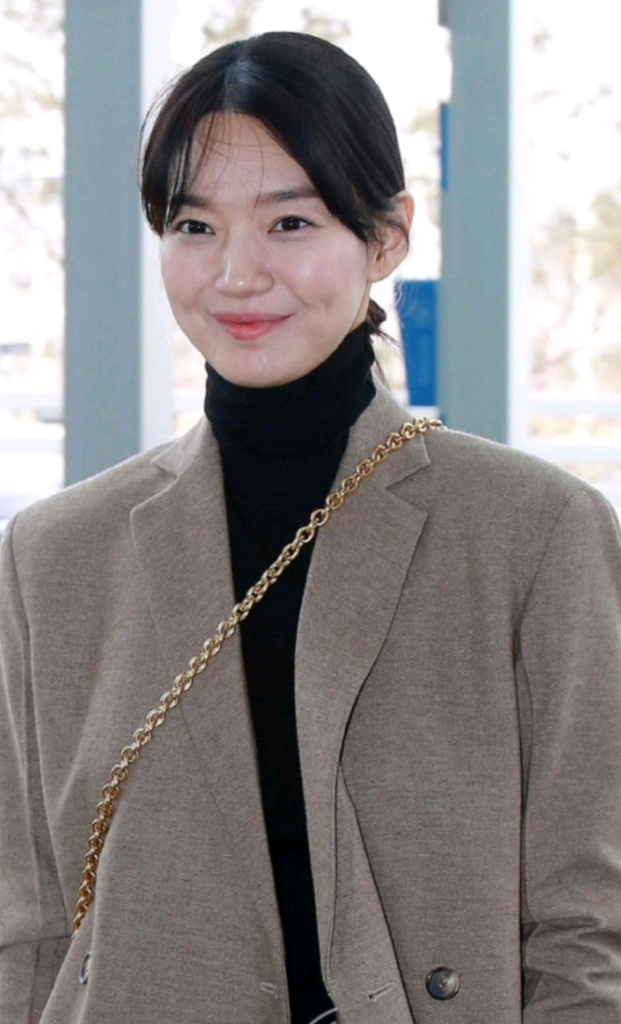 N.PEAL엔필 캐시미어 100프로 니트 새제품 랑방 타임 마인 산드로 마쥬 구호 르베이지 바네사부르노--6