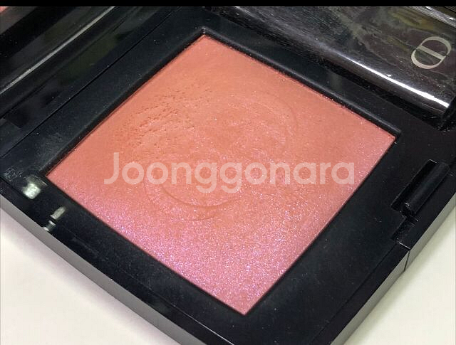 한정템)디올 블러셔 601 홀로그램--2