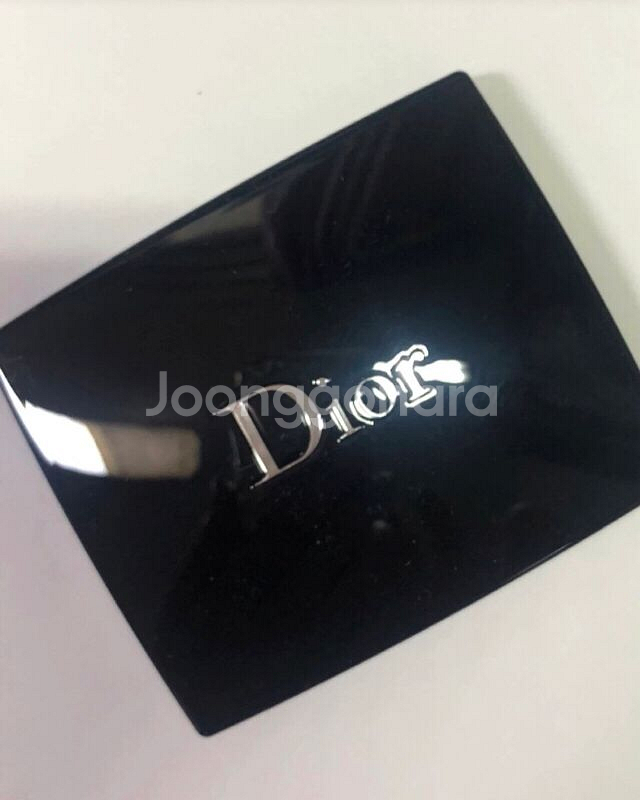 한정템)디올 블러셔 601 홀로그램--4