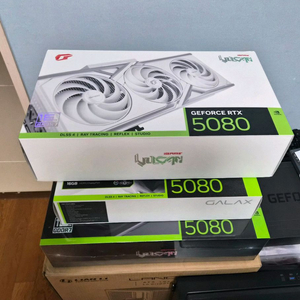 불칸 화이트 RTX 5080 그래픽카드