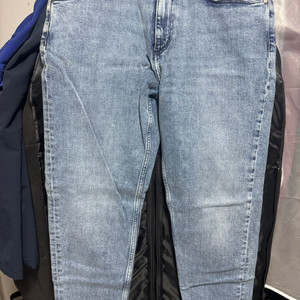 [새상품]띠어리 헤이더진 라이트데님 / 34