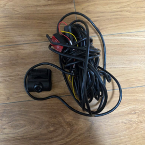 파인뷰 X1000 블랙박스 후방 카메라