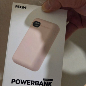 리큐엠 QP1000C1 보조배터리