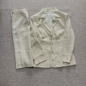 버버리 자켓 스커트 셋업 42사이즈