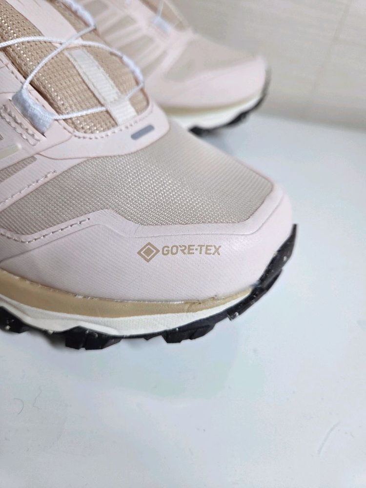 (새상품) 블랙야크 고어텍스 트레킹화 라이트핑크--2