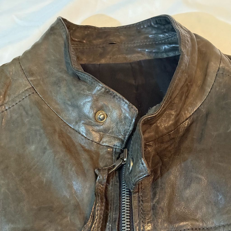 솔리드옴므 11f/w 멀티포켓 바이커 레더자켓 판매합니다.--3