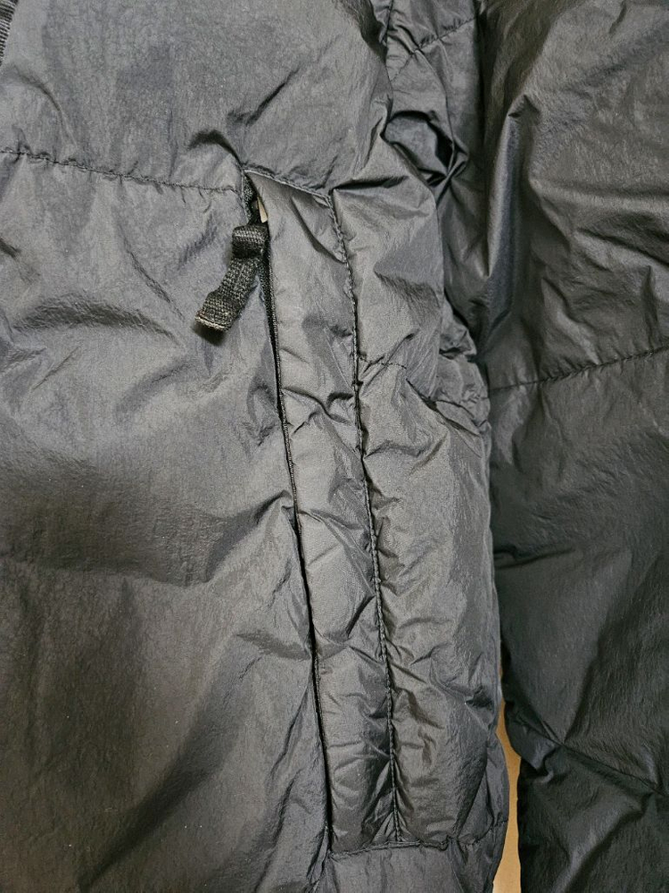 21FW 스톤아일랜드 크링클랩스 논후드 다운 패딩 블랙 XL 이미지