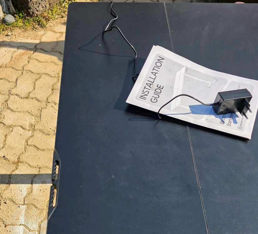 전동 스탠딩 데스크(컴퓨터책상) 이미지