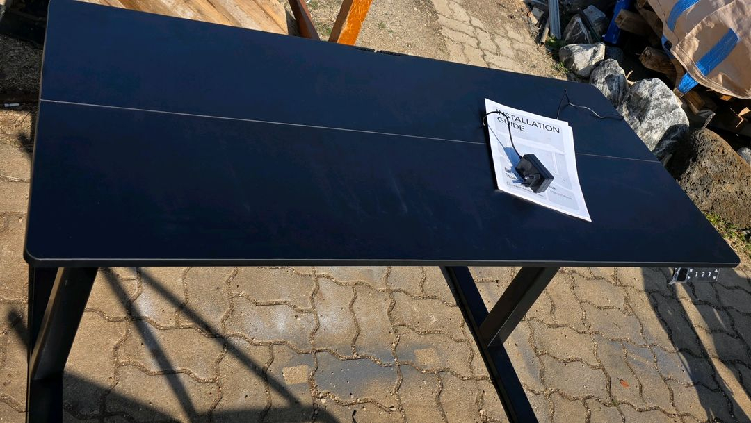 전동 스탠딩 데스크(컴퓨터책상) 이미지