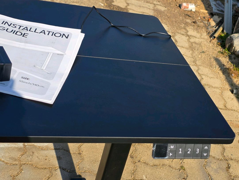 전동 스탠딩 데스크(컴퓨터책상) 이미지