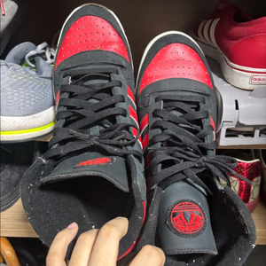 아디다스 탑텐 하이 RB 블랙 스칼렛 280mm