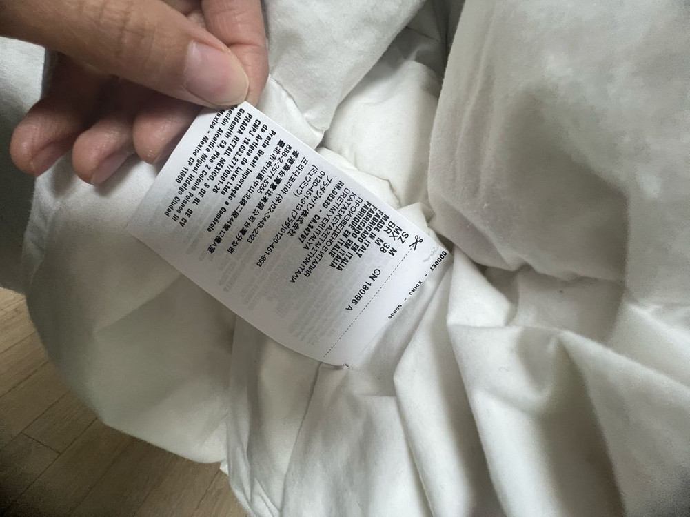 (새상품)프라다 남성 봄버 패딩자켓(M)--6