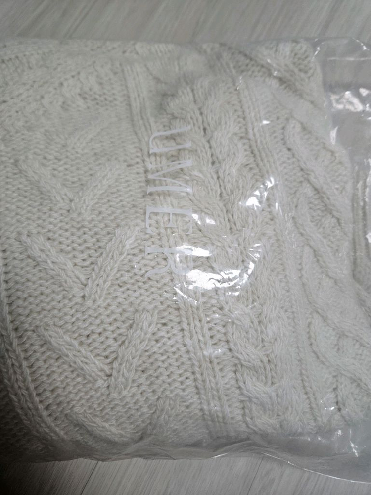 유메르 케이블니트 새상품,어라운드율,메비,뮤제라,11am,그레이룸,시에,썸제이--3