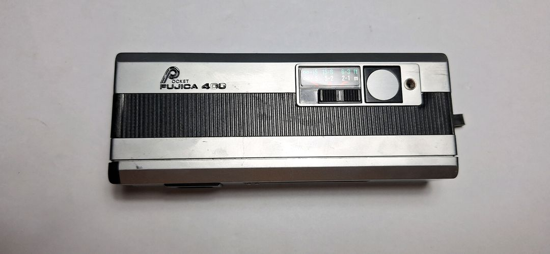 포켓 후지카 400 빈티지 필름카메라 110 레트로 이미지
